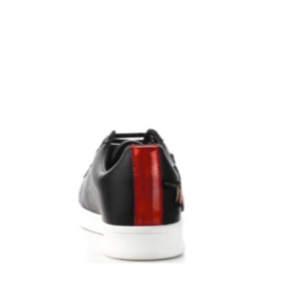 🌺NIB Adorable Cape Robbin Bouquet Sneakers🌺 - Picture 6 of 8